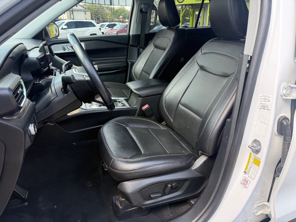 2021 Ford Explorer Image 10