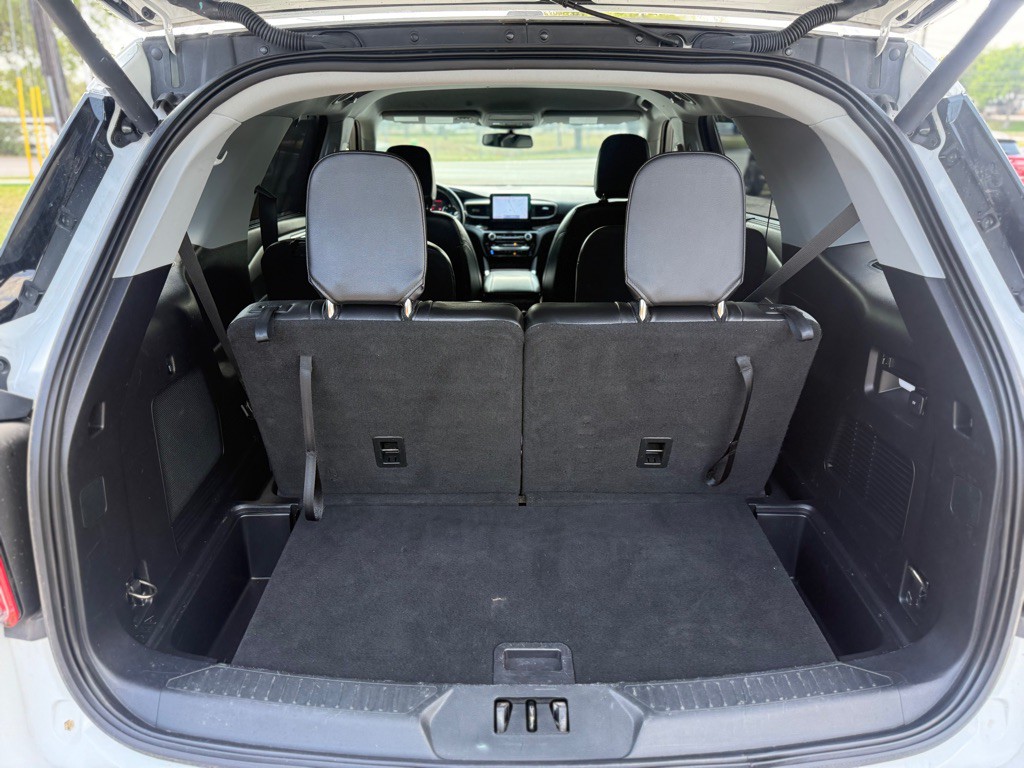 2021 Ford Explorer Image 18