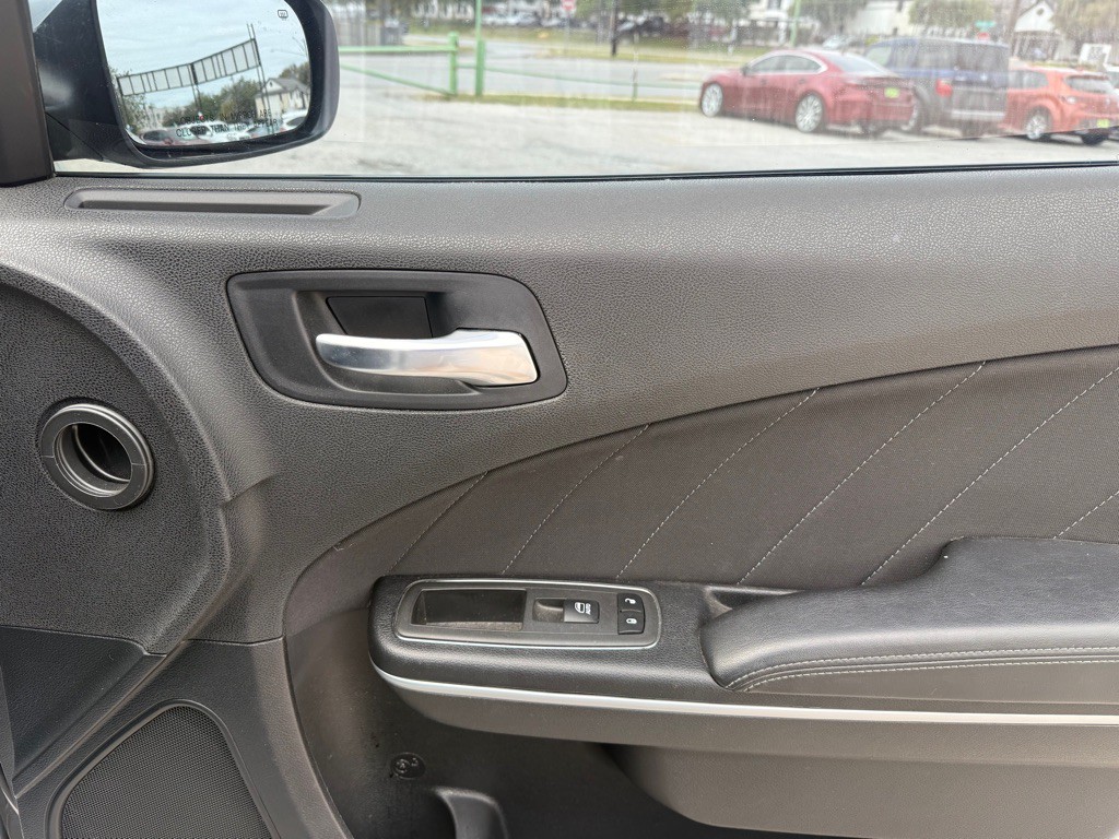 2021 Dodge Charger Image 22