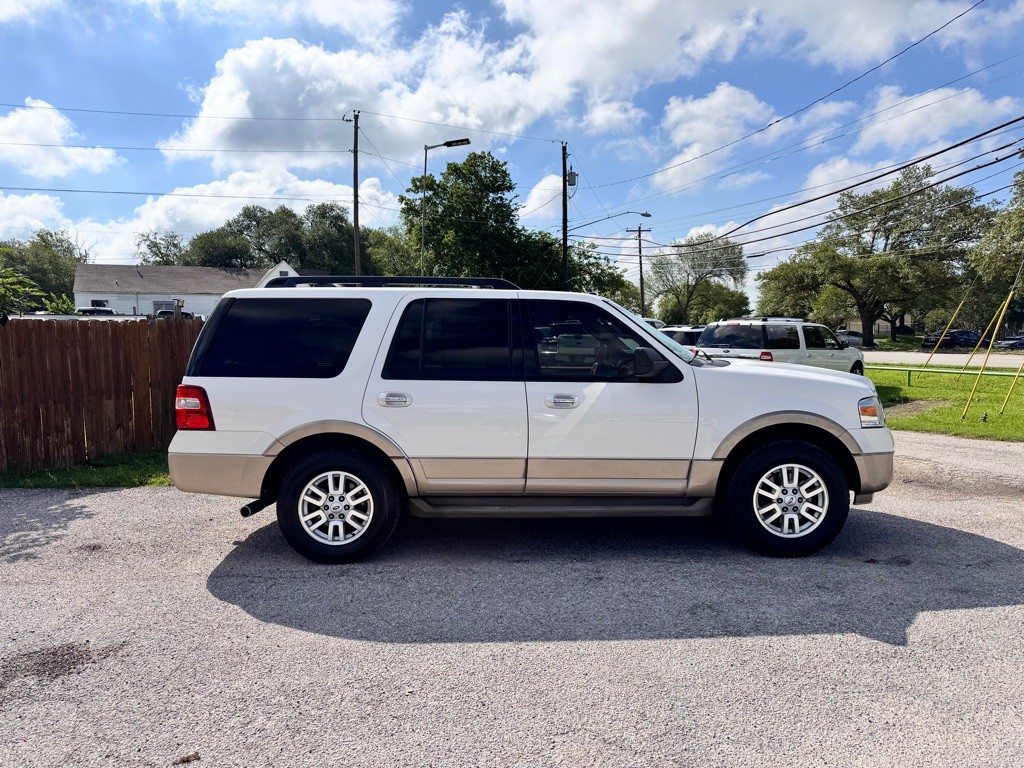 2014 Ford Expedition Image 3