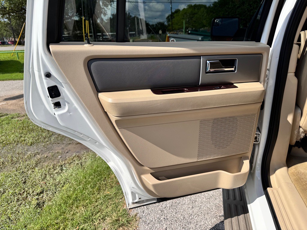 2014 Ford Expedition Image 12