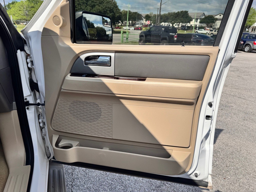 2014 Ford Expedition Image 18
