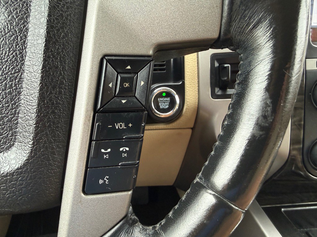 2017 Ford Expedition Image 12
