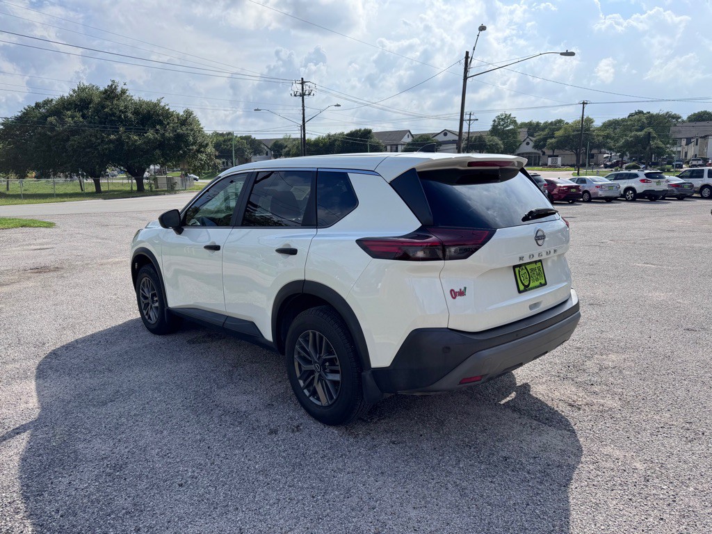 2022 Nissan Rogue Image 6