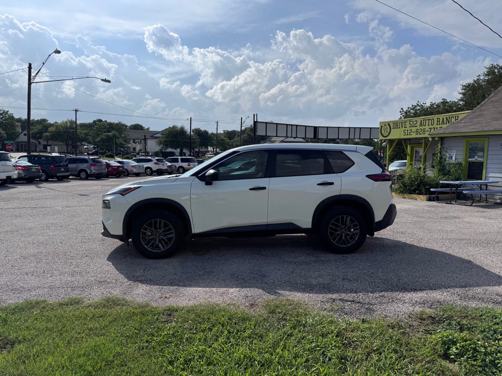 2022 Nissan Rogue Image 7