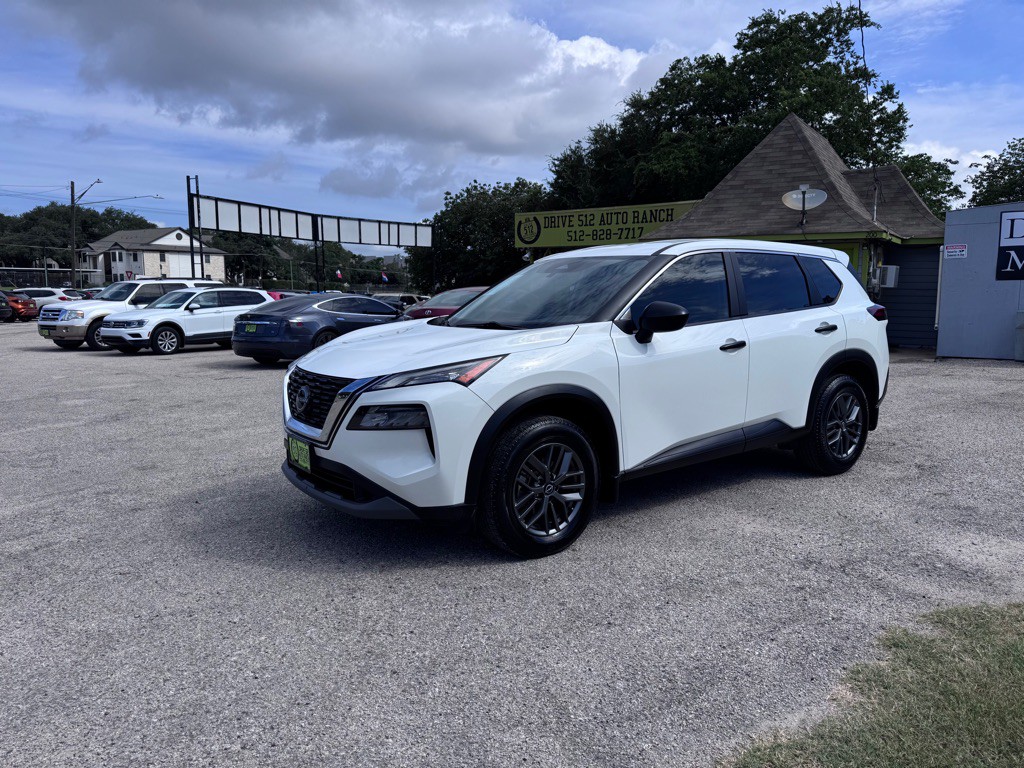 2022 Nissan Rogue Image 8
