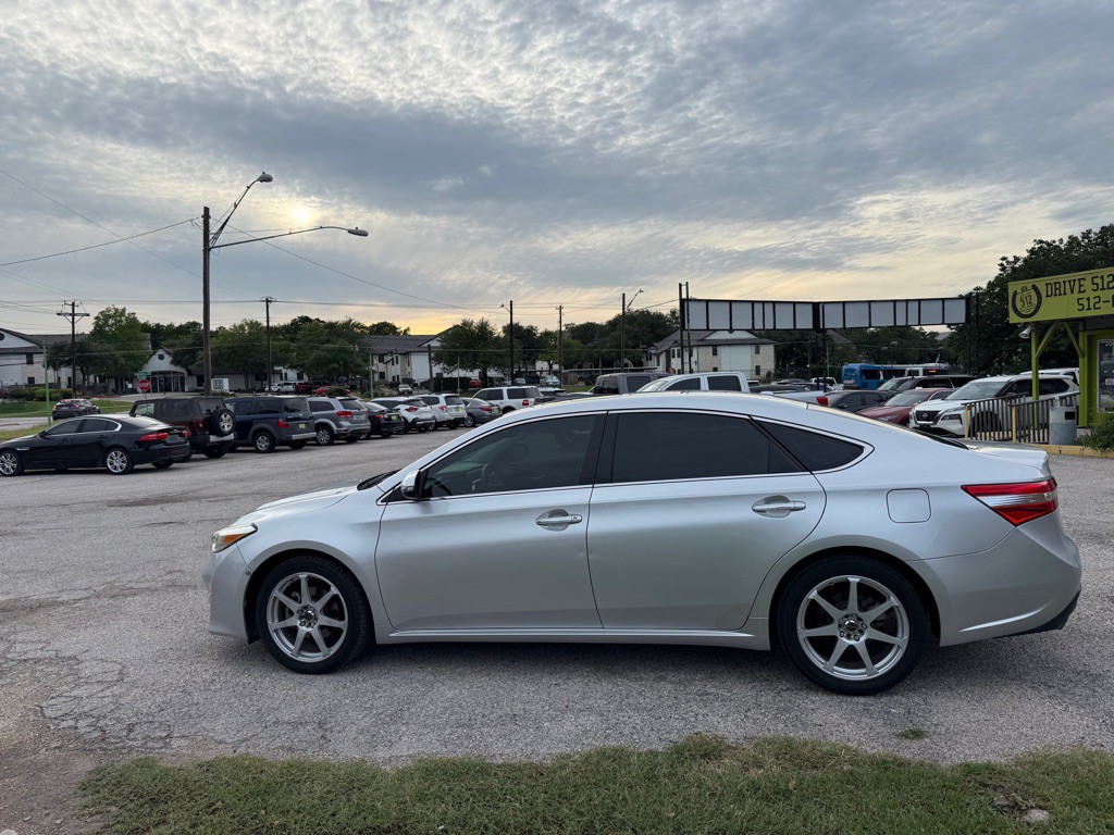 2013 Toyota Avalon Image 6