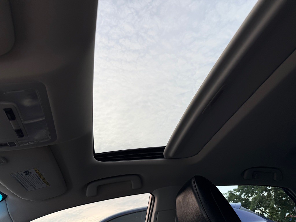 2013 Toyota Avalon Image 23