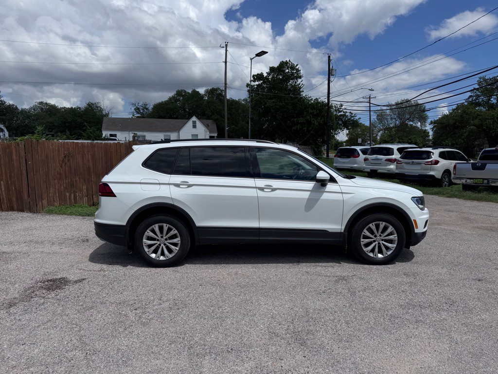 2020 Volkswagen Tiguan Image 3