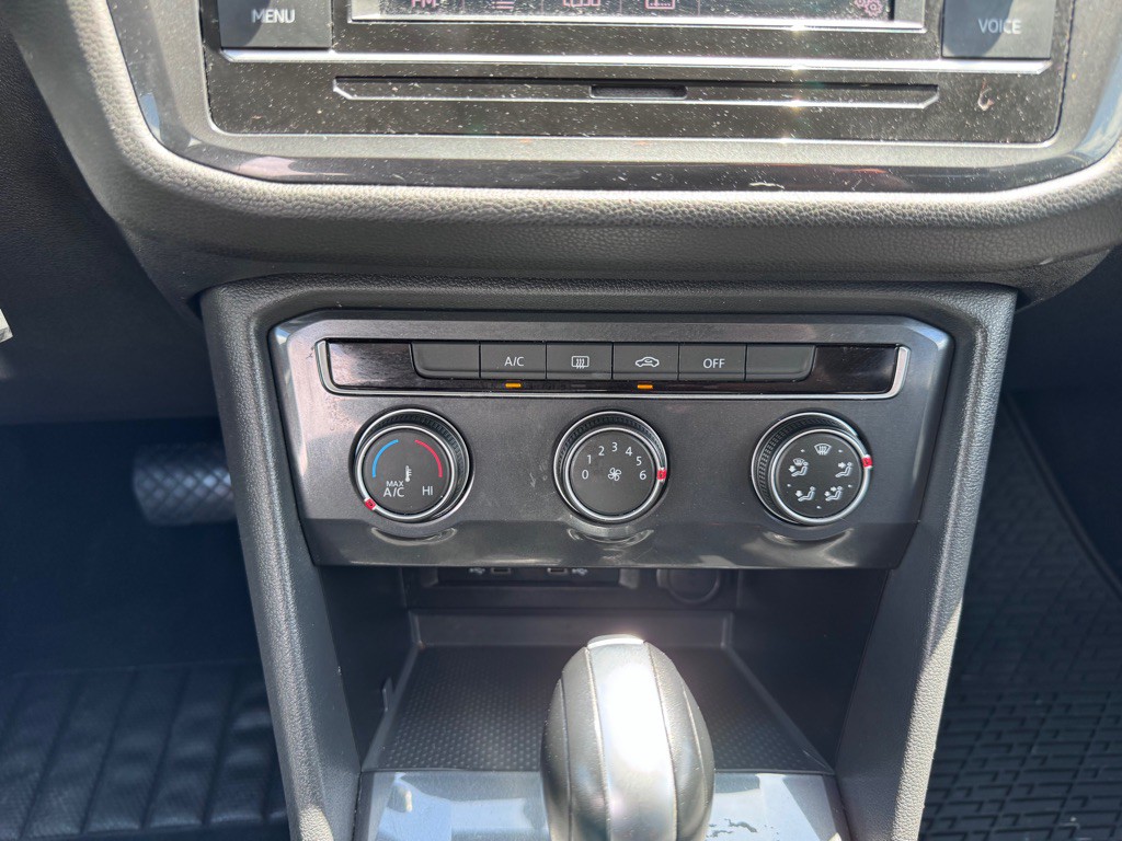 2020 Volkswagen Tiguan Image 25