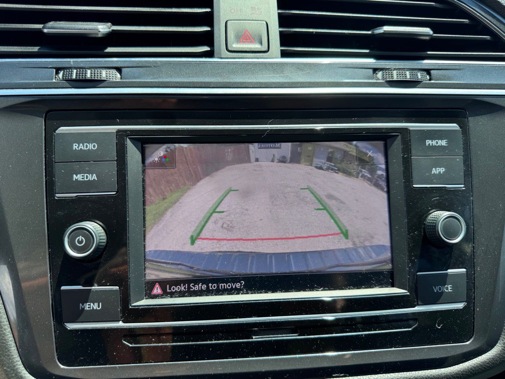2020 Volkswagen Tiguan Image 30
