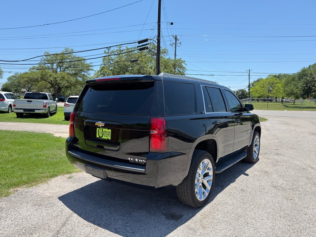 2017 Chevrolet Tahoe Image 3