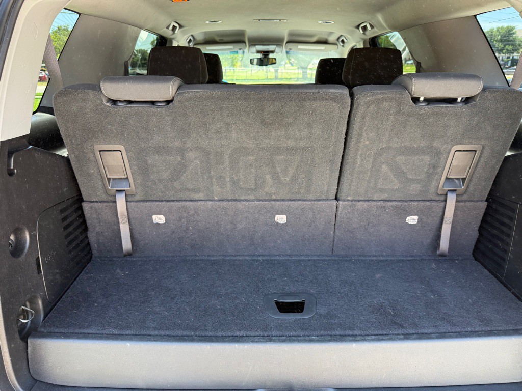 2017 Chevrolet Tahoe Image 21