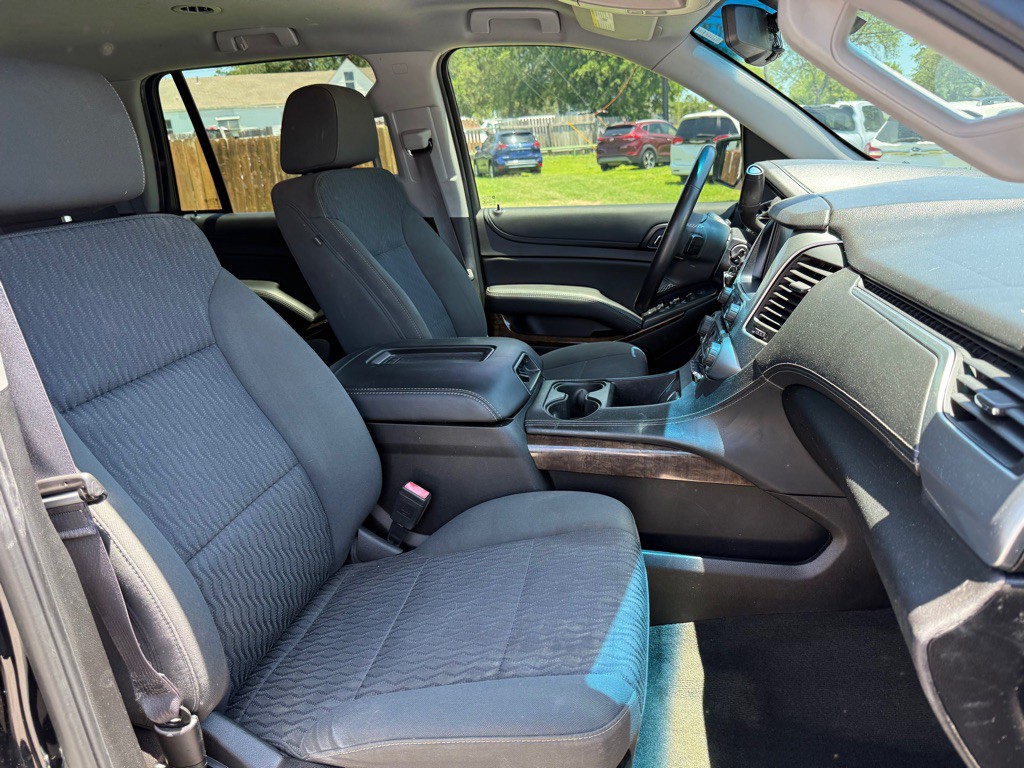 2017 Chevrolet Tahoe Image 24