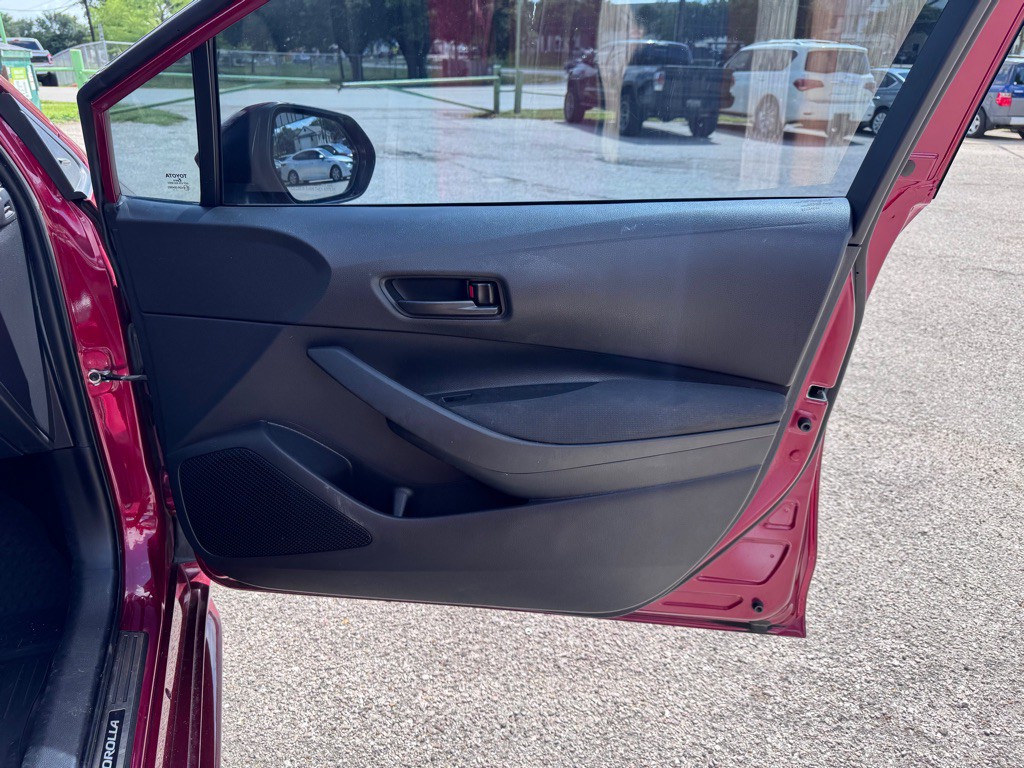 2022 Toyota Corolla Image 17
