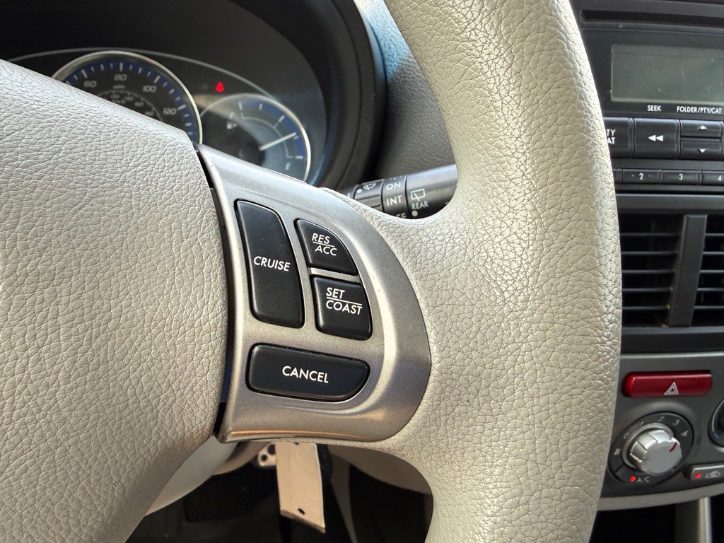 2011 Subaru Forester Image 18