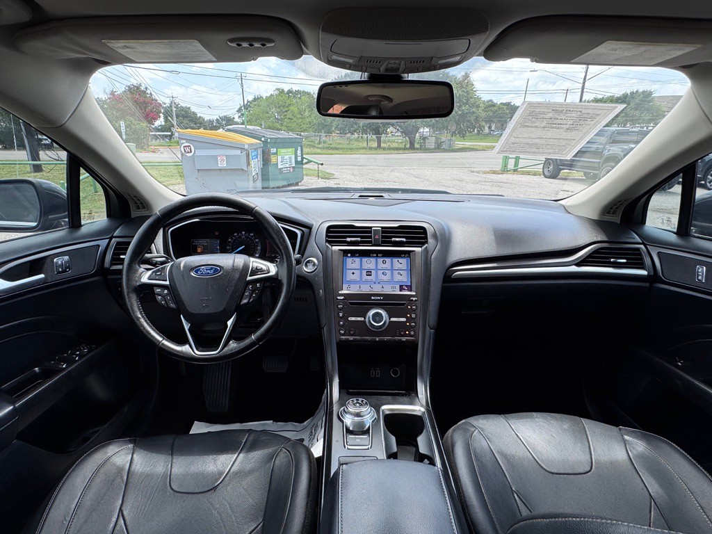 2019 Ford Fusion Image 19