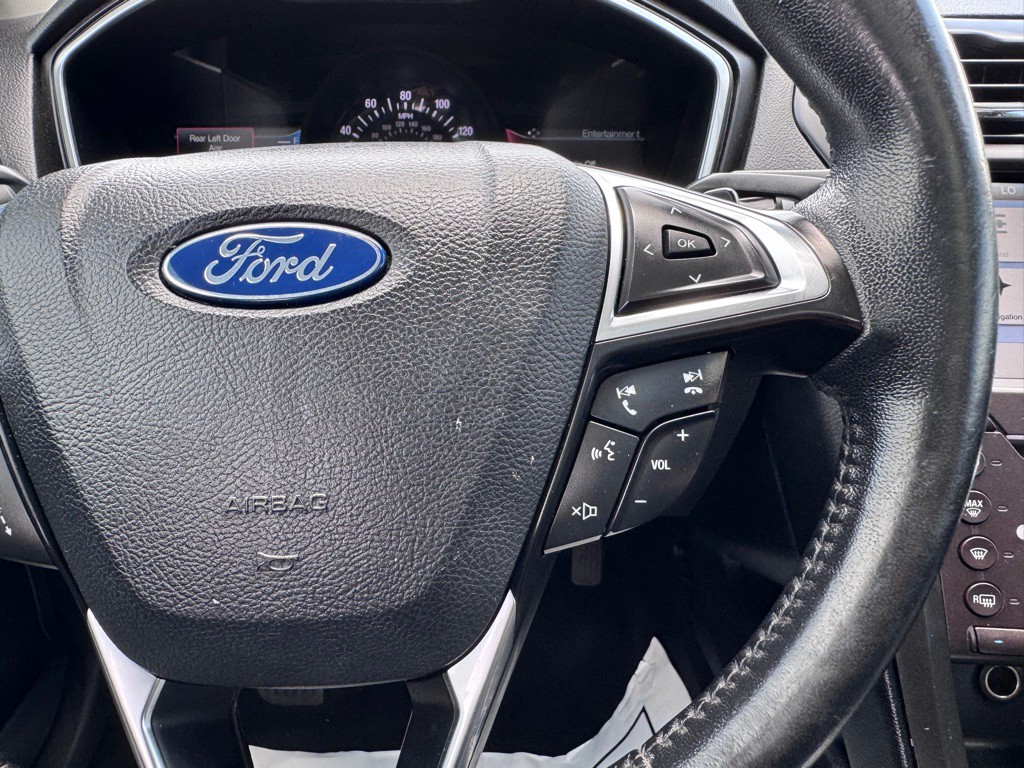 2019 Ford Fusion Image 22