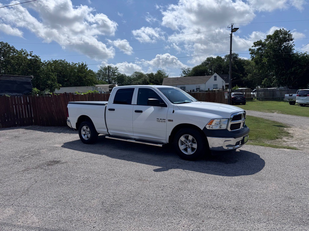 2018 RAM 1500 Image 2