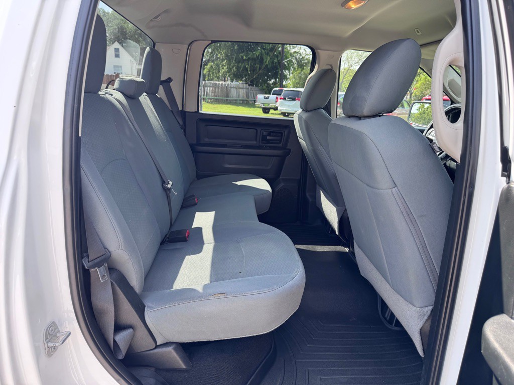 2018 RAM 1500 Image 15
