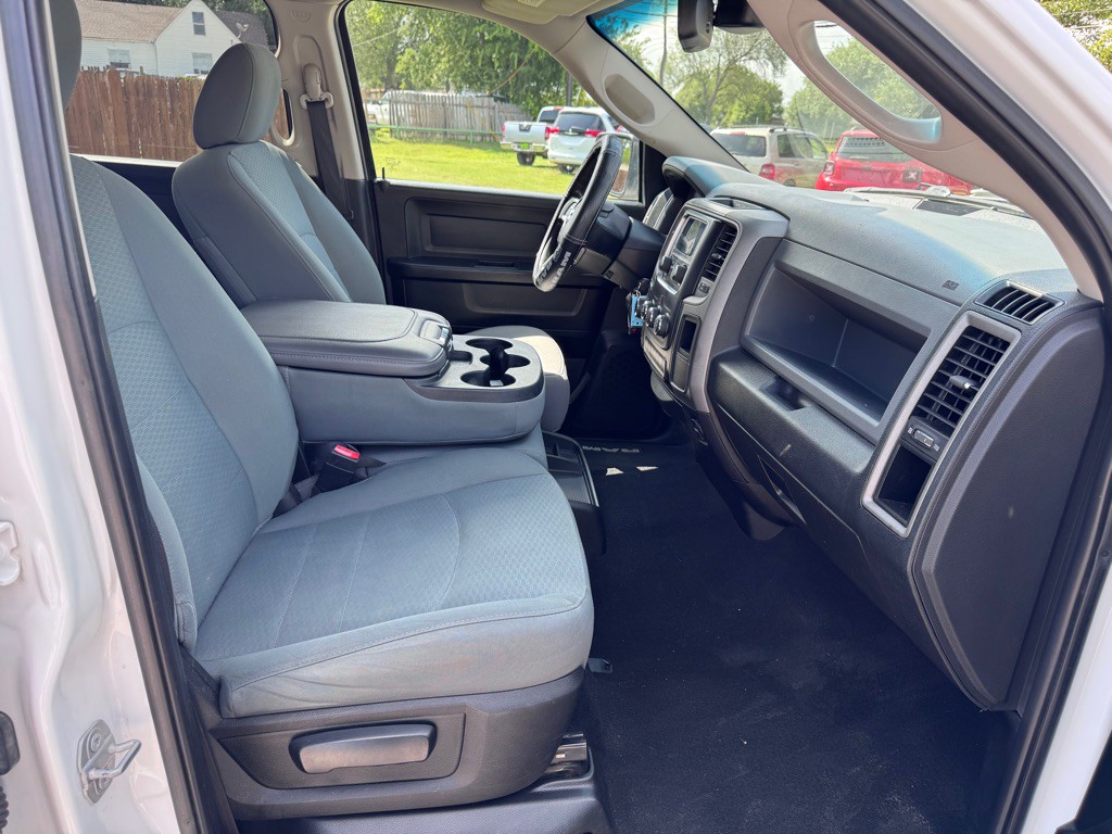 2018 RAM 1500 Image 17