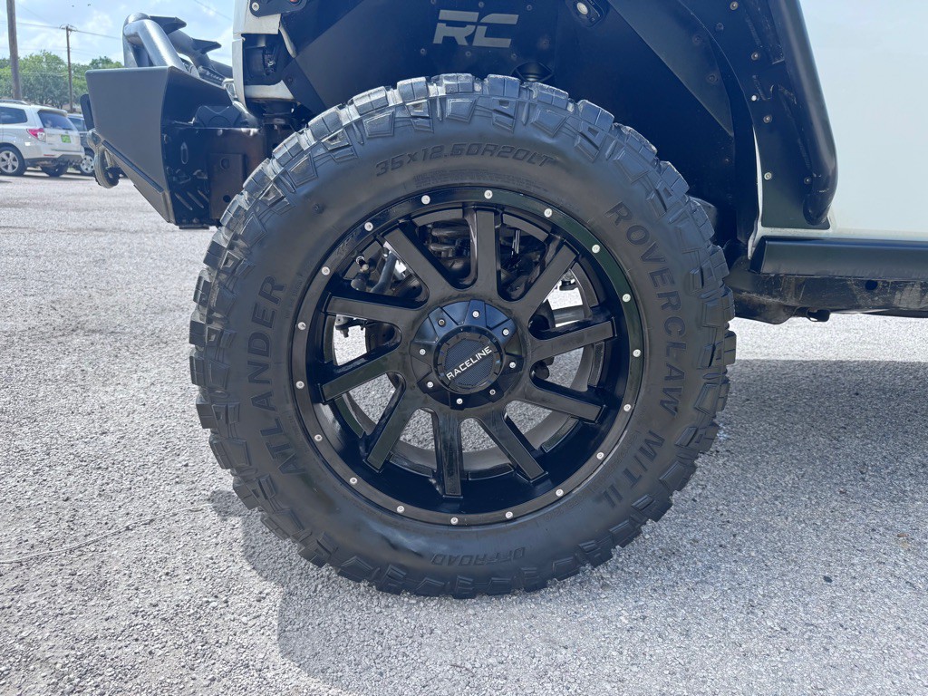 2015 Jeep Wrangler Unlimited Image 32