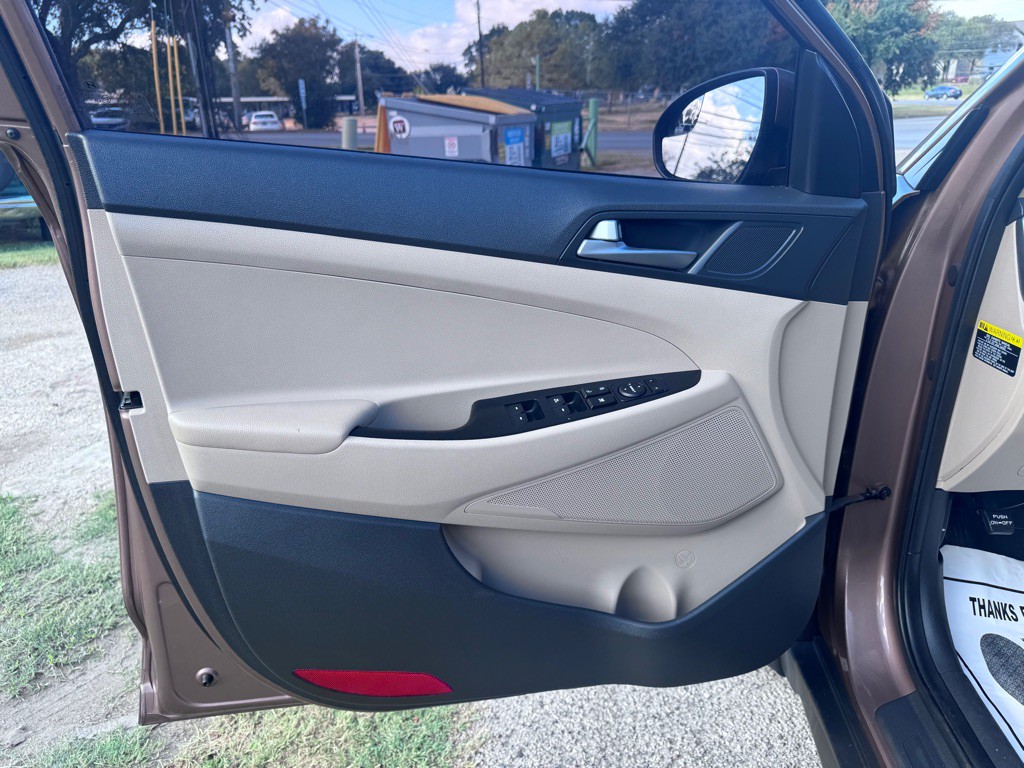 2016 Hyundai Tucson Image 10