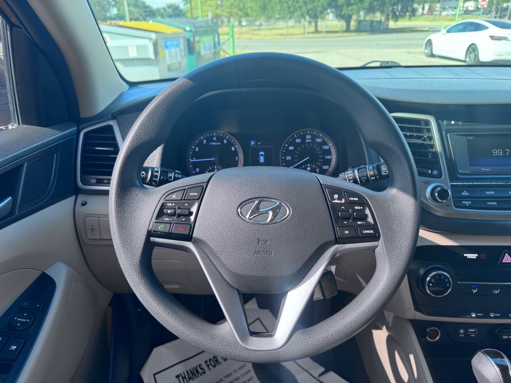 2016 Hyundai Tucson Image 20