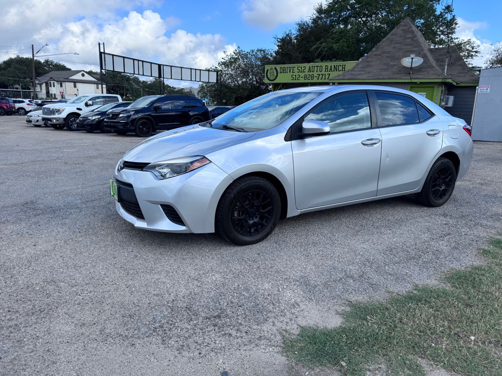 2016 Toyota Corolla Image 8