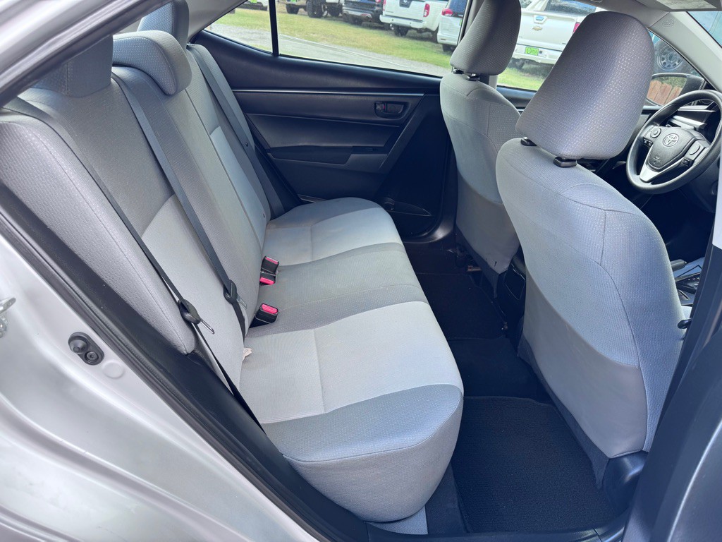 2016 Toyota Corolla Image 15