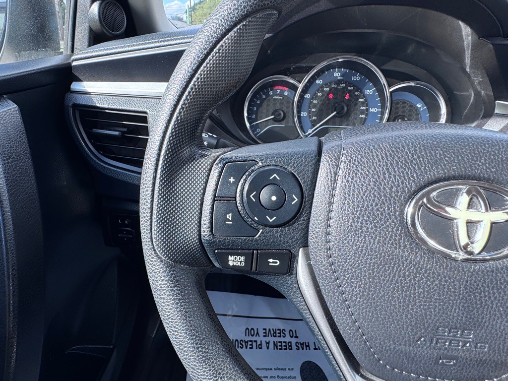 2016 Toyota Corolla Image 20