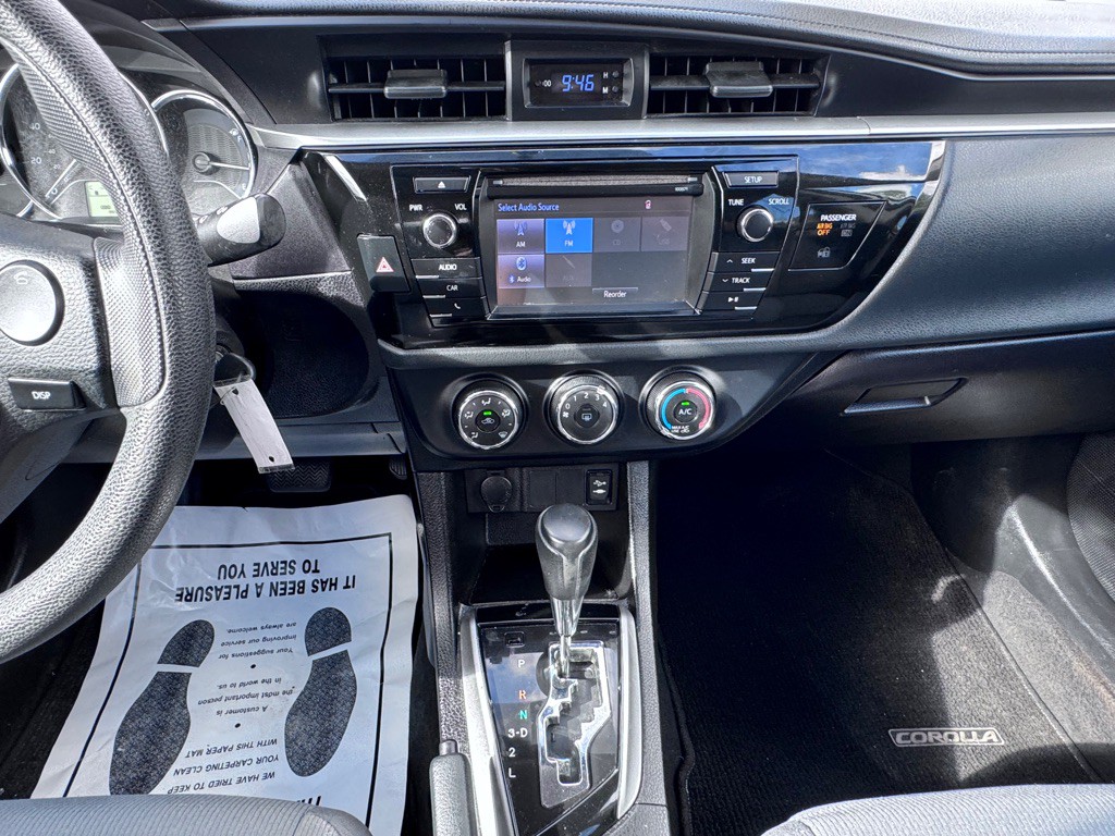 2016 Toyota Corolla Image 22
