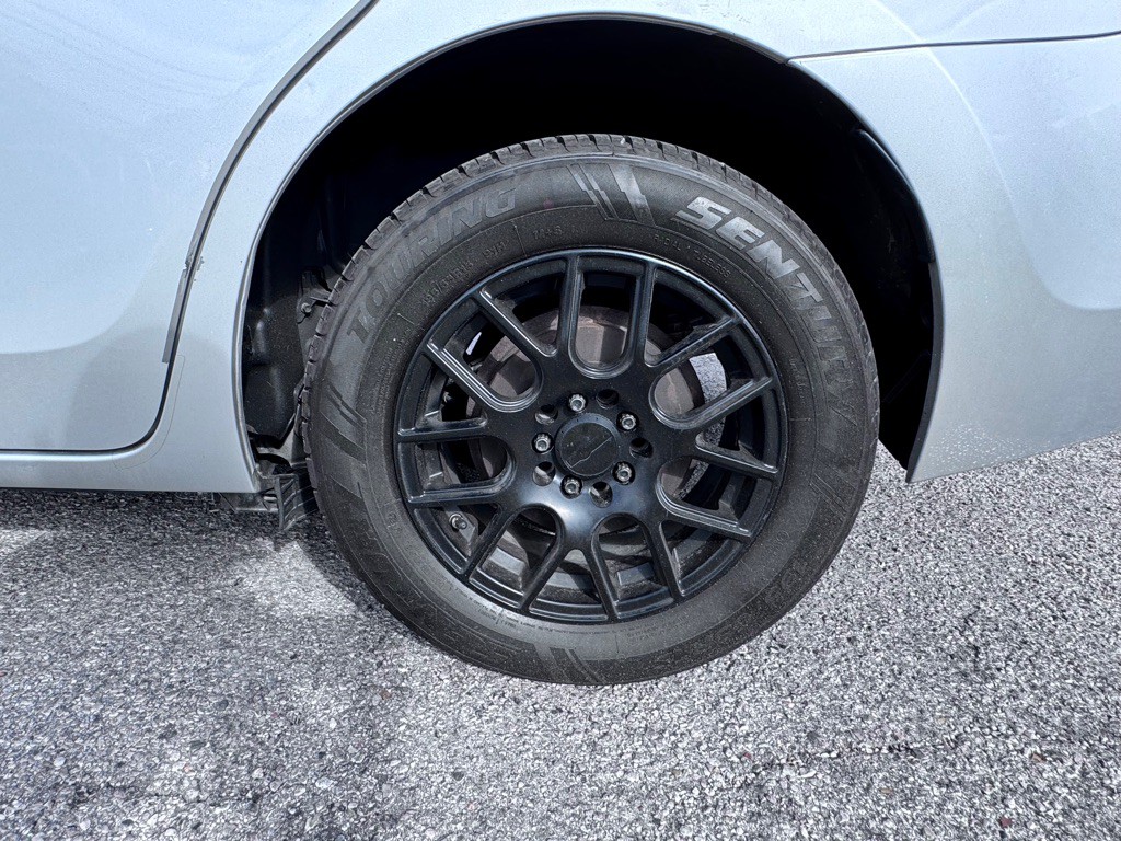 2016 Toyota Corolla Image 29