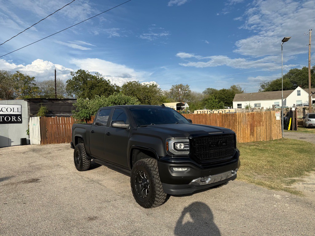 2017 GMC Sierra Image 1
