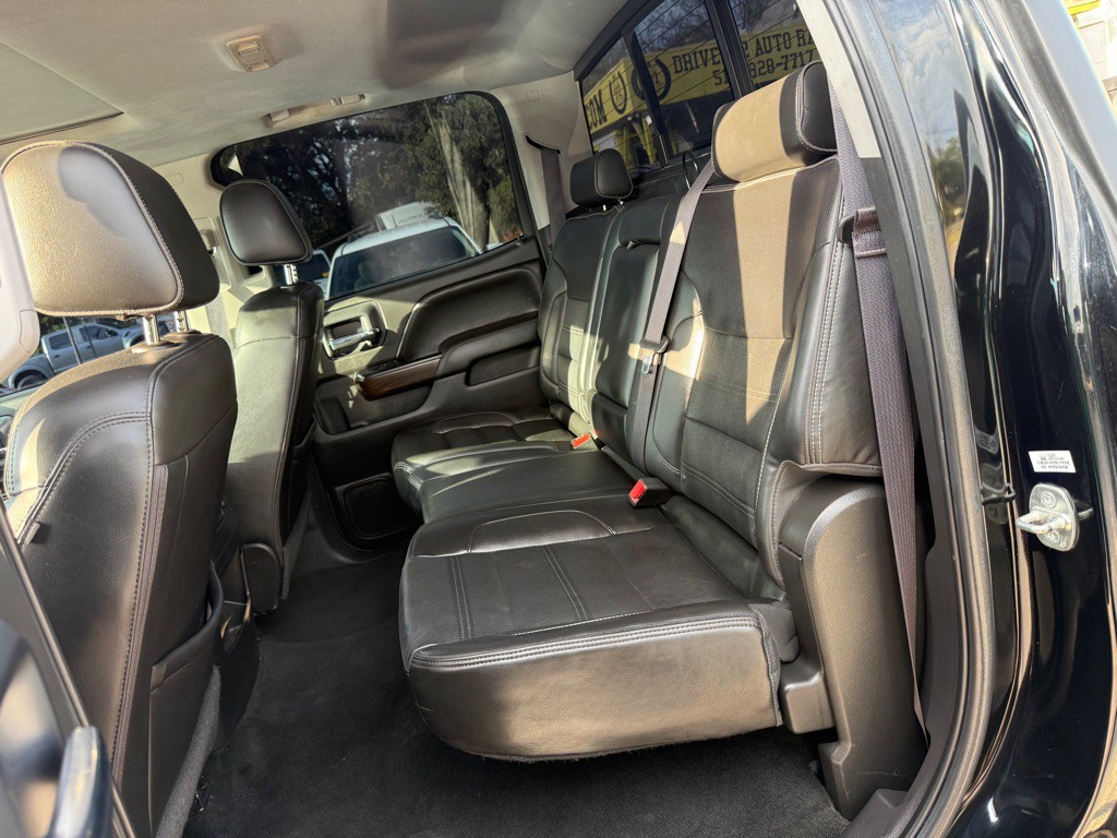 2017 GMC Sierra Image 16