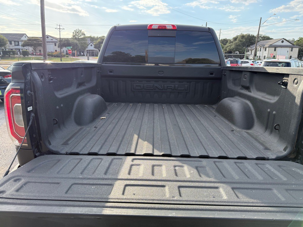 2017 GMC Sierra Image 18