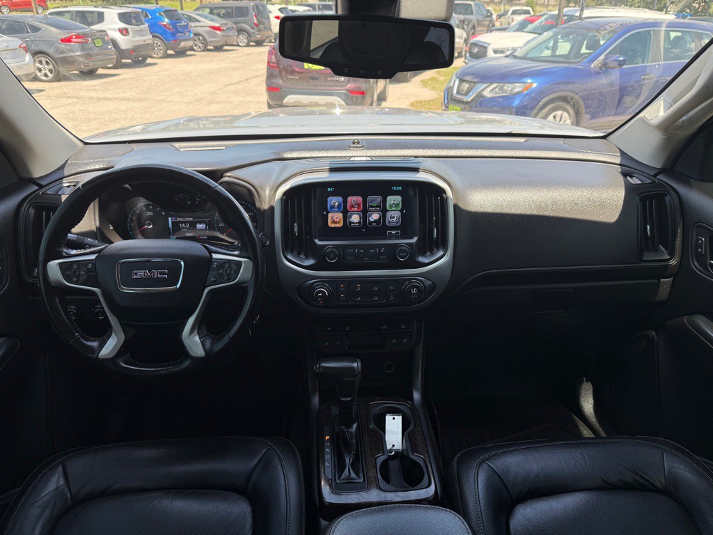 2017 GMC Canyon Image 11
