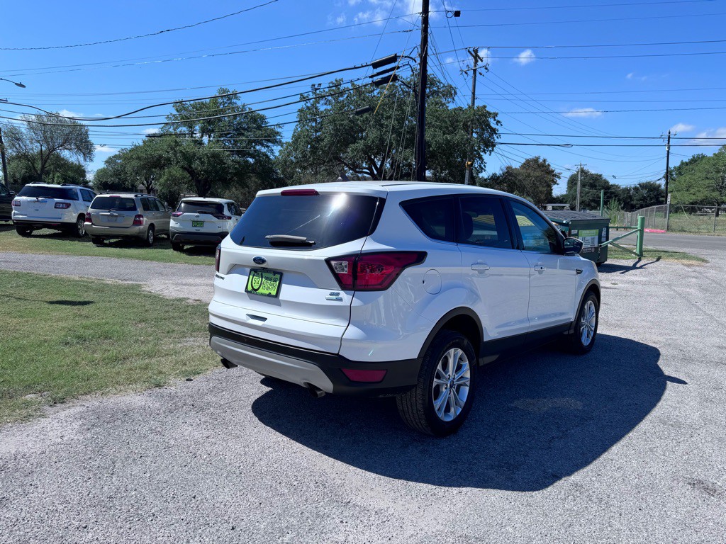 2019 Ford Escape Image 4
