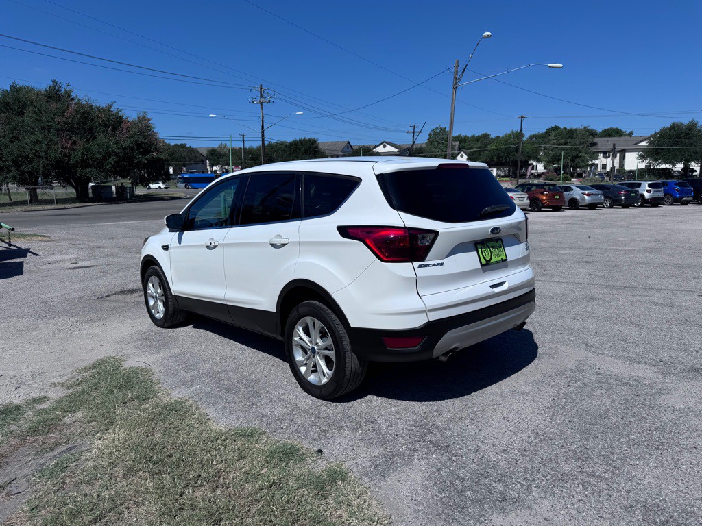 2019 Ford Escape Image 6