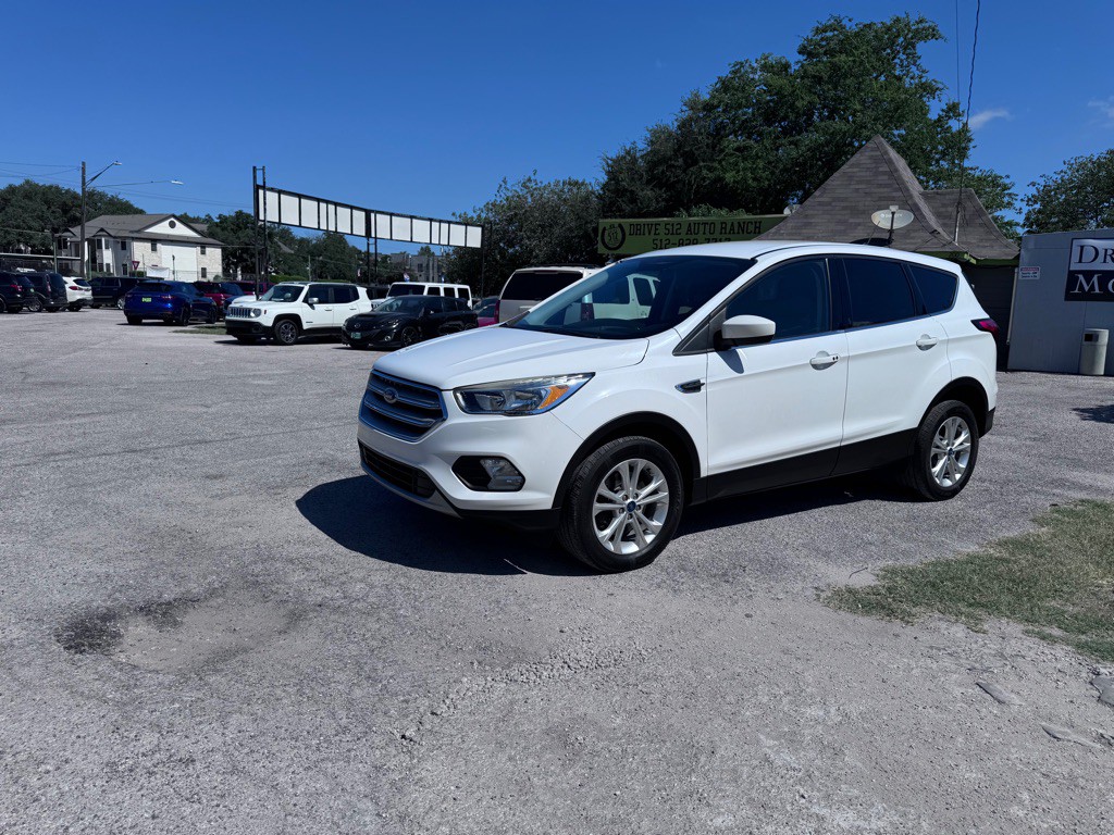 2019 Ford Escape Image 10