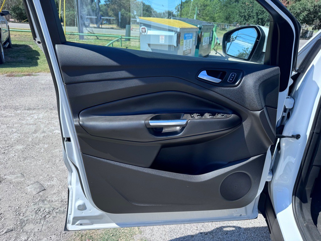 2019 Ford Escape Image 12