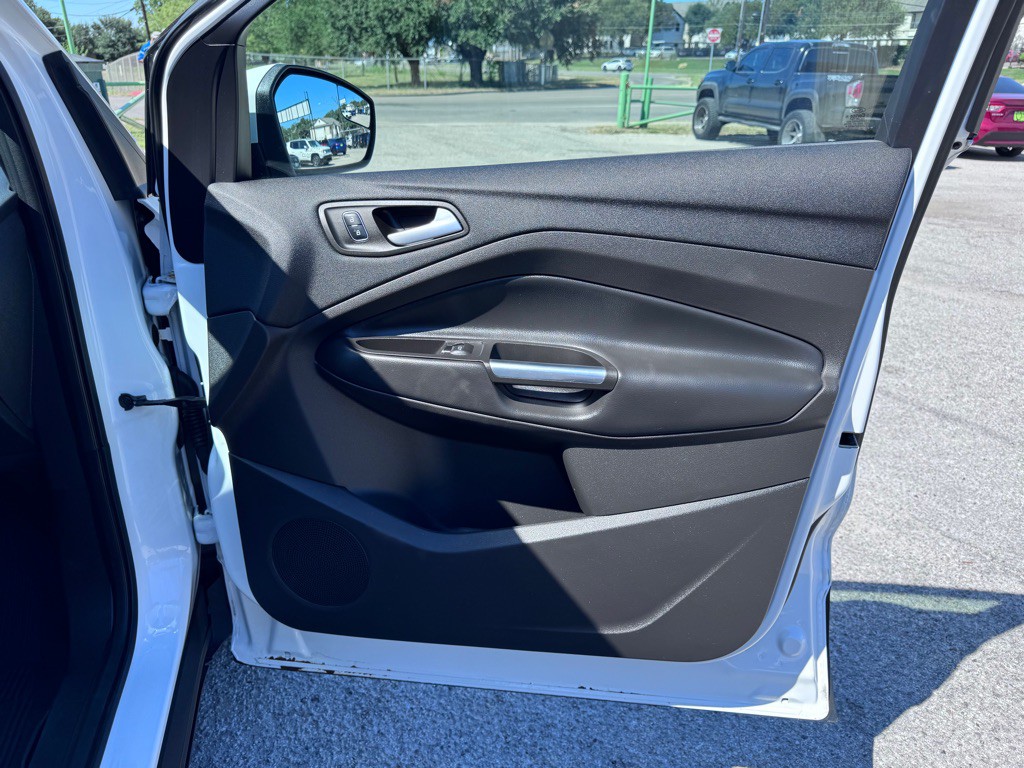 2019 Ford Escape Image 18