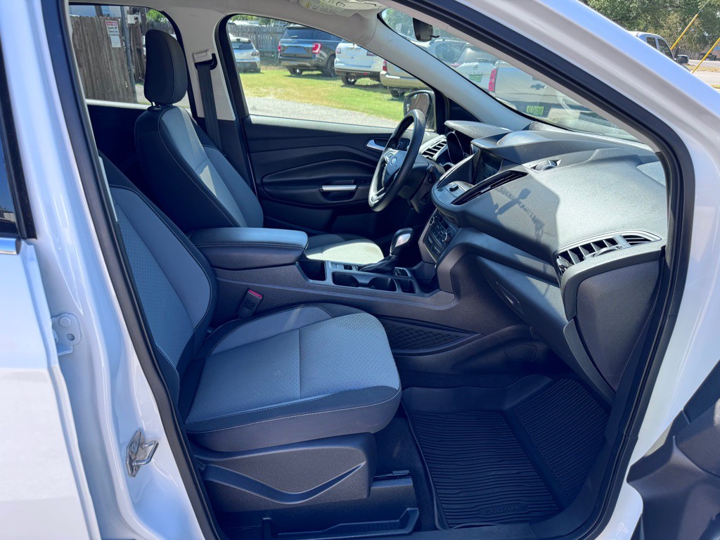 2019 Ford Escape Image 19