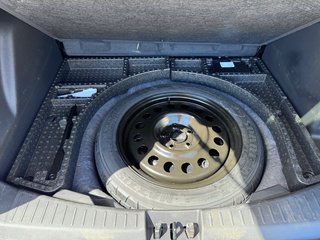 2019 Ford Escape Image 38