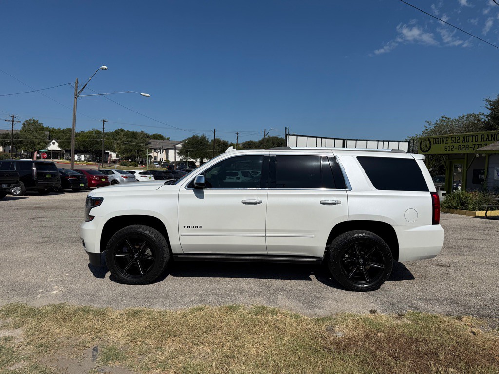 2017 Chevrolet Tahoe Image 6