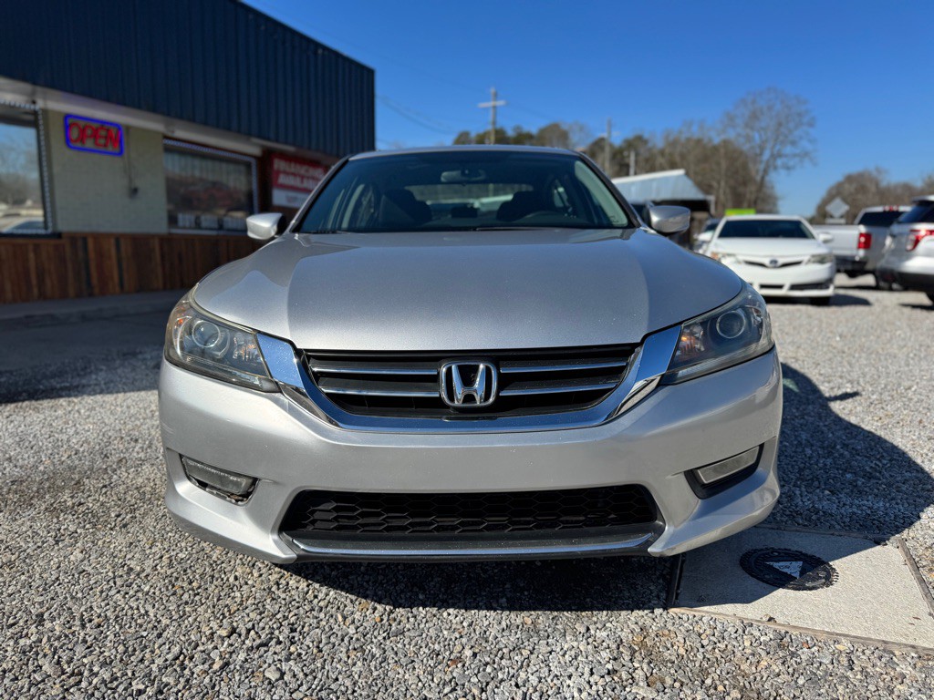 2013 Honda Accord Image 2