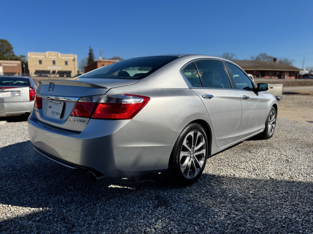 2013 Honda Accord Image 5