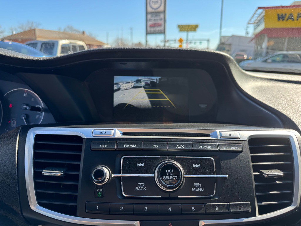 2013 Honda Accord Image 25
