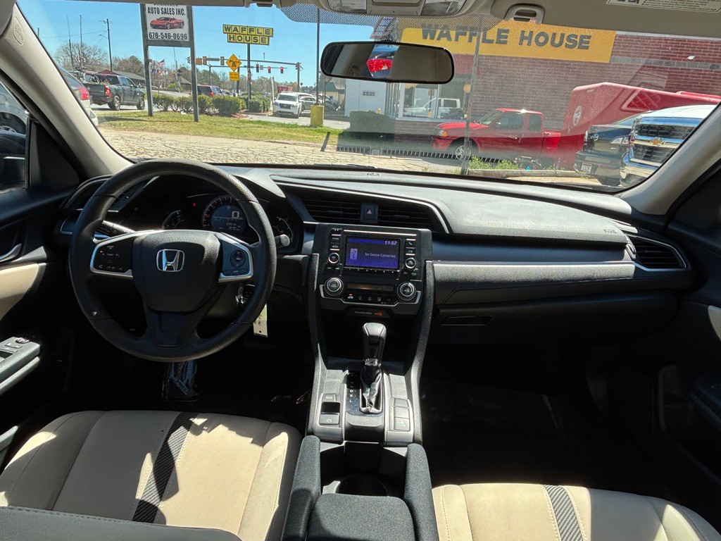 2016 Honda Civic Image 9