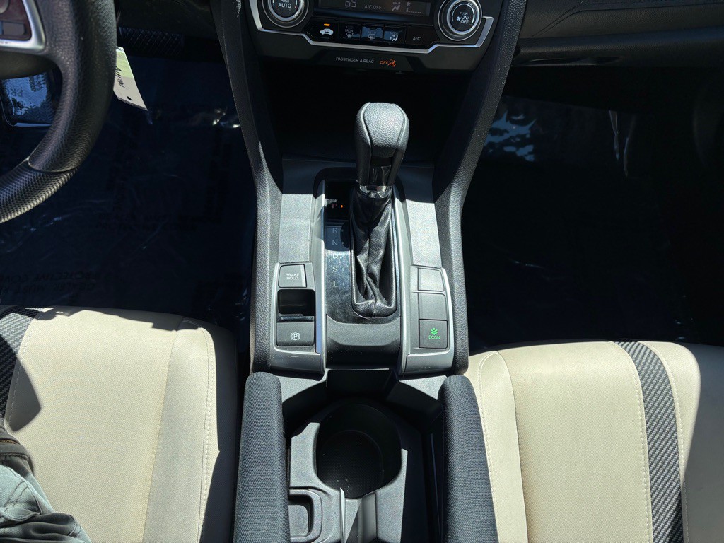 2016 Honda Civic Image 19